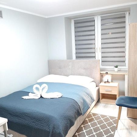 Apartamenty I Pokoje Centrum Pilsudskiego ビャウィストク エクステリア 写真