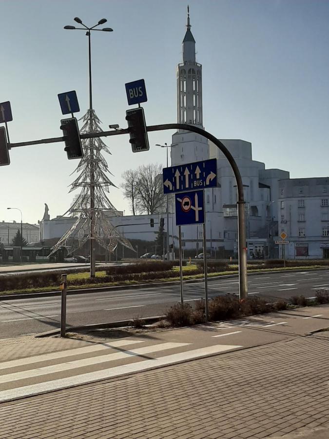 Apartamenty I Pokoje Centrum Pilsudskiego ビャウィストク エクステリア 写真